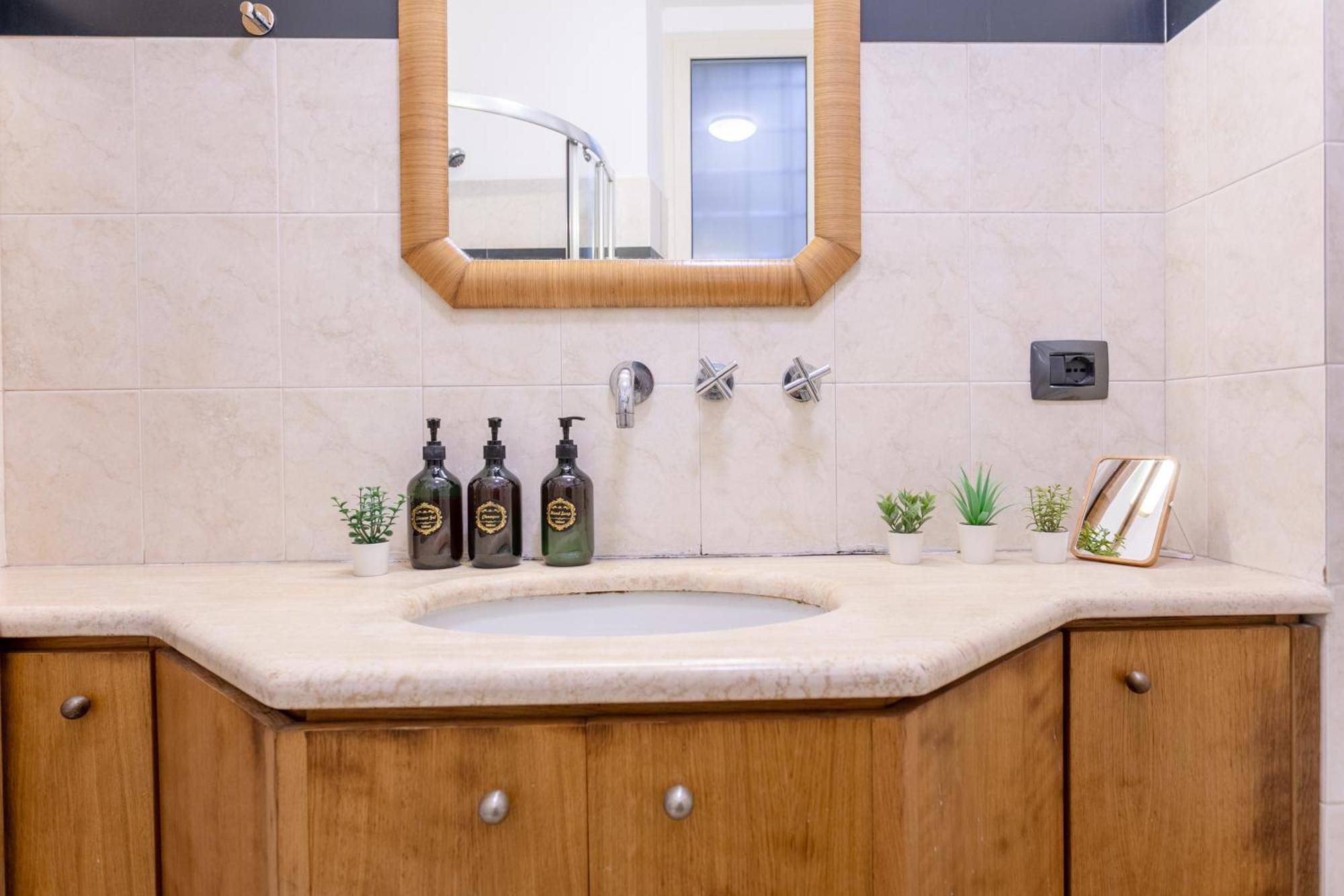 Holiday Homes Rome - Green Apartment S Camillo - Near Trastevere Екстер'єр фото